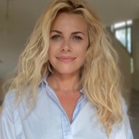 Julia Myhill 