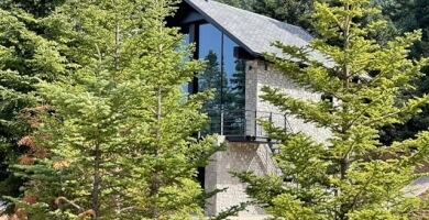 ΠΟΛΥΤΕΛΕΙΣ ΜΕΖΟΝΕΤΕΣ ΣΤΟ ΔΟΚΑΝΟ ΠΑΡΝΑΣΣΟΥ ΠΡΟΣ ΕΝΟΙΚΙΑΣΗ Φωτογραφία 