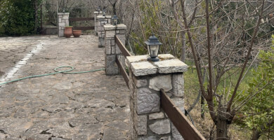 Πέτρινη μεζονέτα 150 τ.μ. με πανοραμική θέα στην Αγόριανη