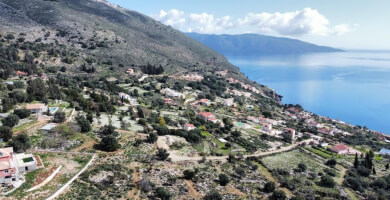 Προνομιακό Οικόπεδο με Δυνατότητα Δόμησης και Εκπληκτική Θέα στην Αγία Ευφημία Φωτογραφία 