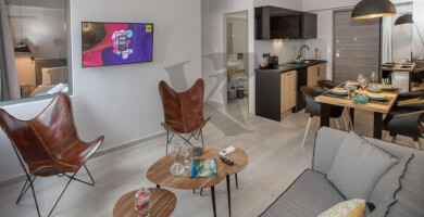 HISTORY MEETS MODERNITY IN THISEIO Φωτογραφία 