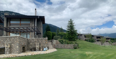 ΚΑΤΟΙΚΙΑ ΠΡΟΣ ΠΩΛΗΣΗ ΣΤΟ ΛΙΒΑΔΙ ΠΑΡΝΑΣΣΟΥ Φωτογραφία 