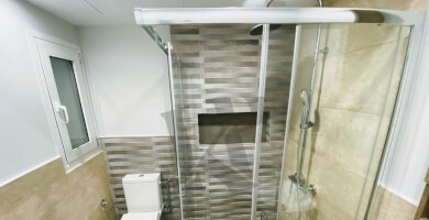 MODERN MINIMALISM IN PAGRATI Φωτογραφία 