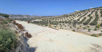 LAND PLOT 3700 m² FOR SALE IN KAMILARI Photo 