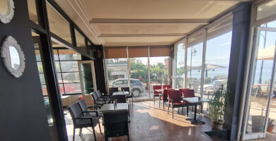 Cafe-Restaurant Photo 