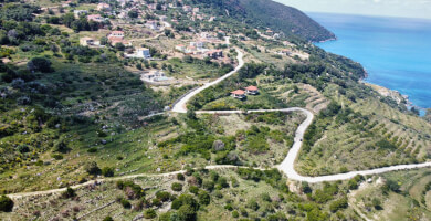 Μοναδικό Παραθαλάσσιο Οικόπεδο στα Ζόλα – Με Οικοδομική Άδεια & Πανοραμική Θέα Φωτογραφία 