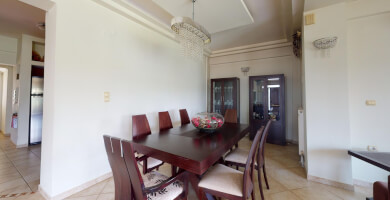 Luxurious three-storey maisonette of Photo 