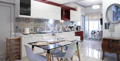 Σύγχρονο οροφοδιαμέρισμα πλήρως επιπλωμένο Φωτογραφία 