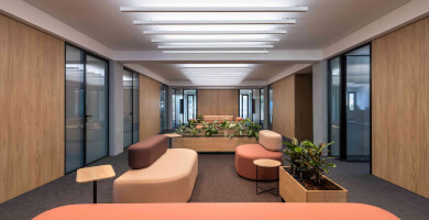 ICON GROUP Φωτογραφία 2