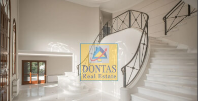 ΜΟΝΟΚΑΤΟΙΚΙΑ ΠΡΟΣ ΠΩΛΗΣΗ ΣΤΗΝ ΕΚΑΛΗ Φωτογραφία 