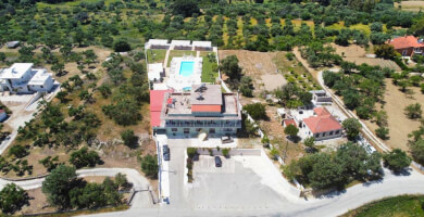 Κομψό Ξενοδοχείο & Εστιατόριο στις Μηνιές: Προνομιακή Τοποθεσία & Έτοιμη Επένδυση Φωτογραφία 