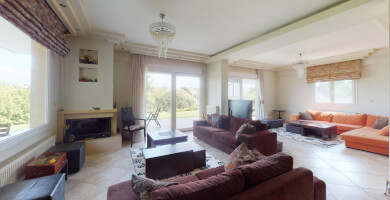 Luxurious three-storey maisonette of Photo 