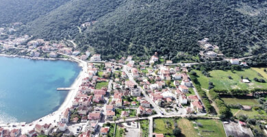 Προνομιακό Οικόπεδο με Δυνατότητα Δόμησης και Εκπληκτική Θέα στην Αγία Ευφημία Φωτογραφία 