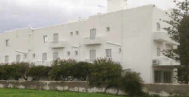 Hotel For Auction in Syros Photo 