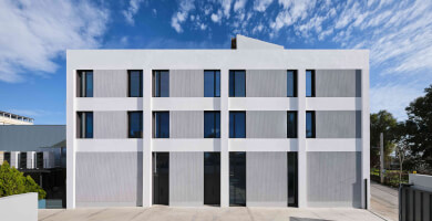 ICON GROUP Φωτογραφία 1